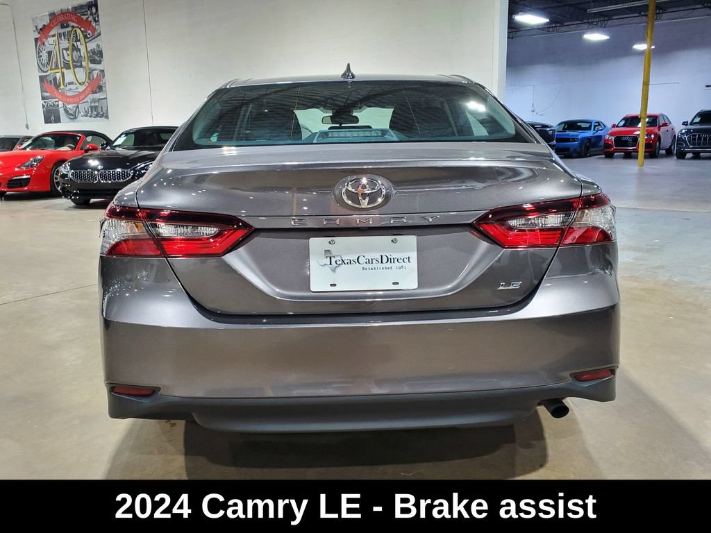Used 2024 Toyota Camry LE FWD image 11