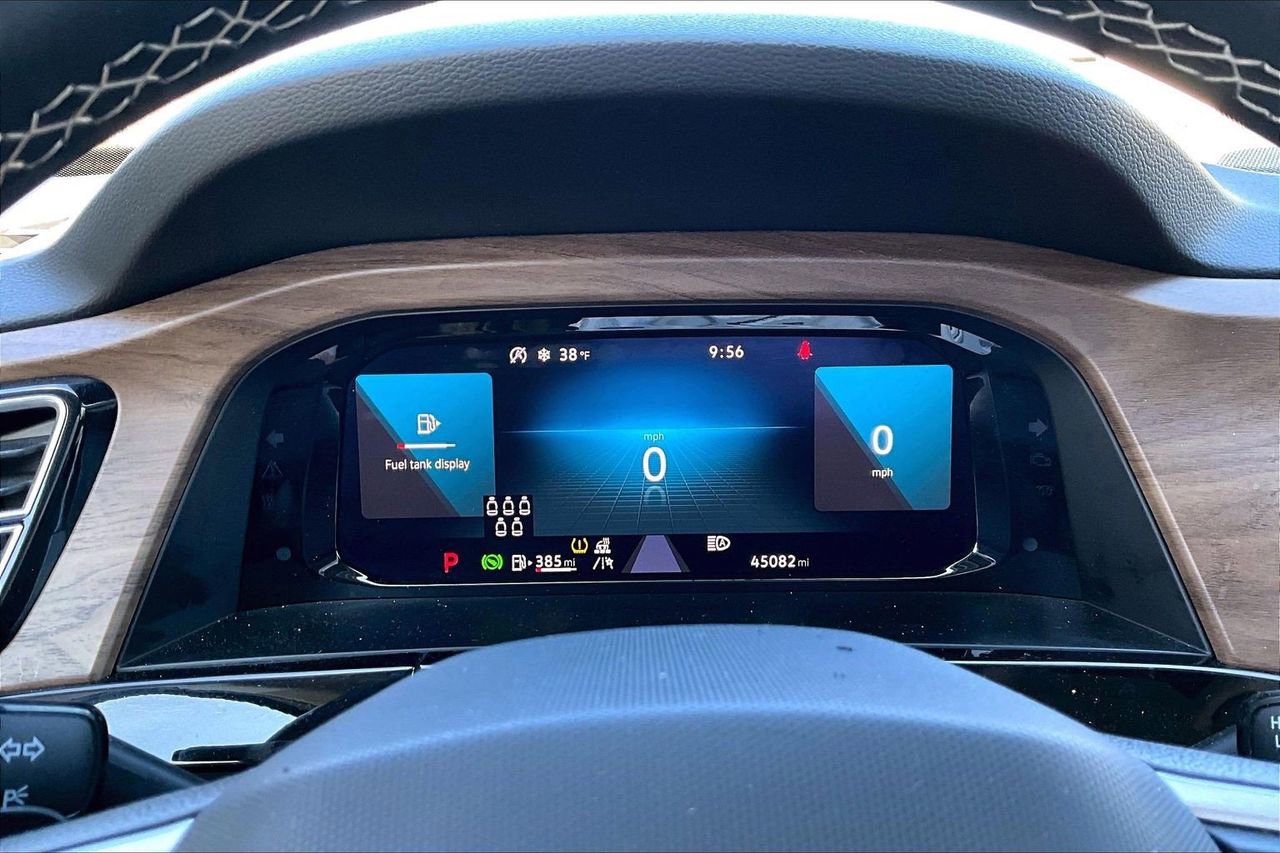 Used 2025 Volkswagen Atlas SE image 10