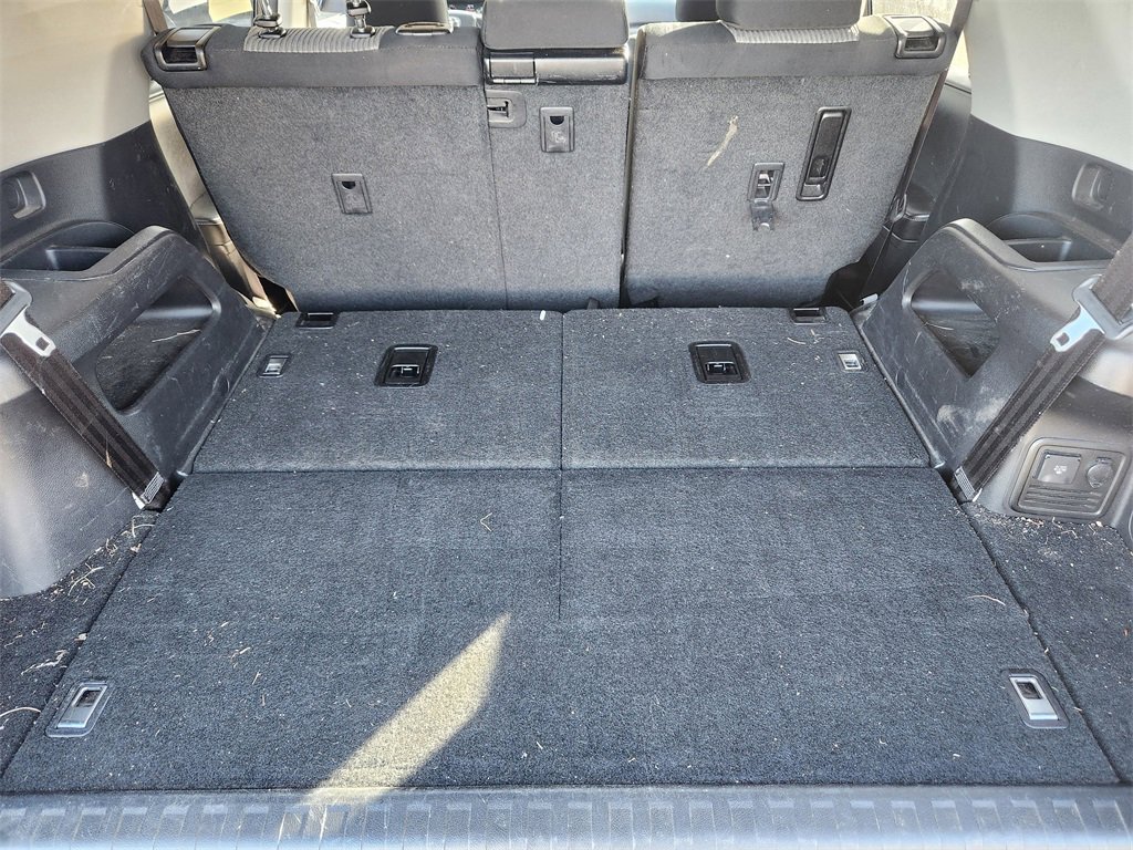 Used 2016 Toyota 4Runner SR5 image 7