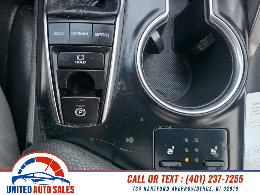 Used 2018 Toyota Camry XSE image 20