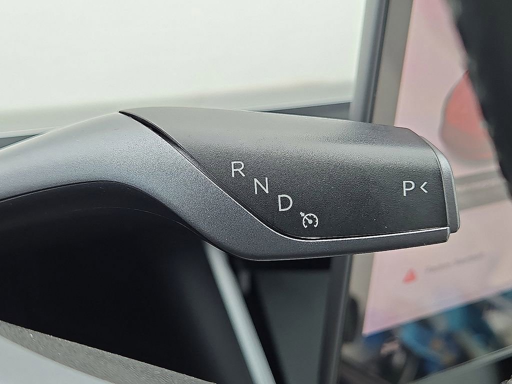 Used 2018 Tesla Model 3 Long Range image 29