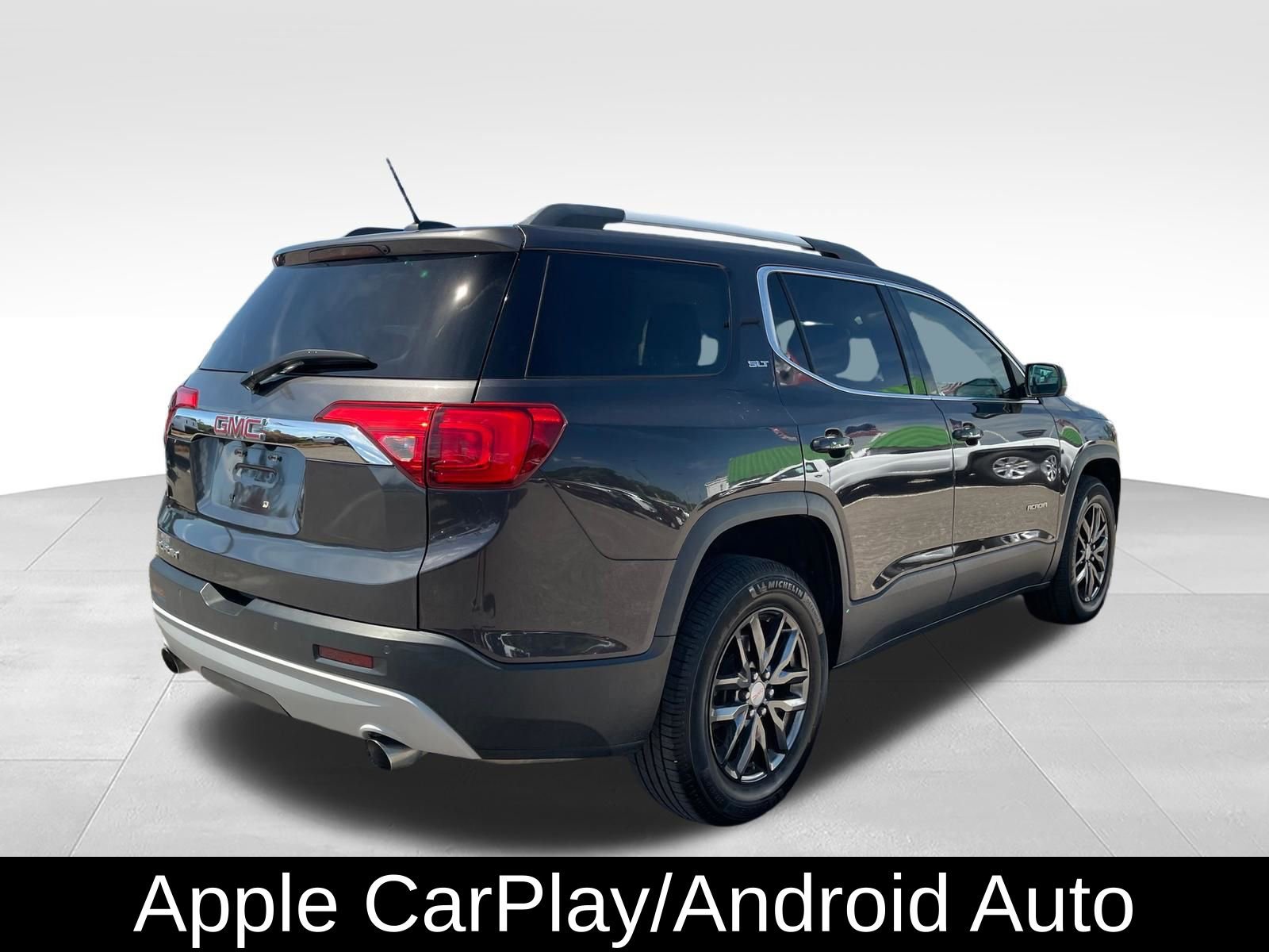 Used 2017 GMC Acadia SLT FWD image 5