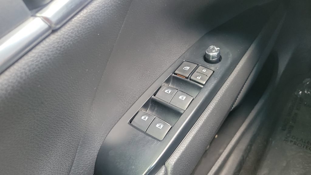 Used 2020 Toyota Camry XSE FWD image 20
