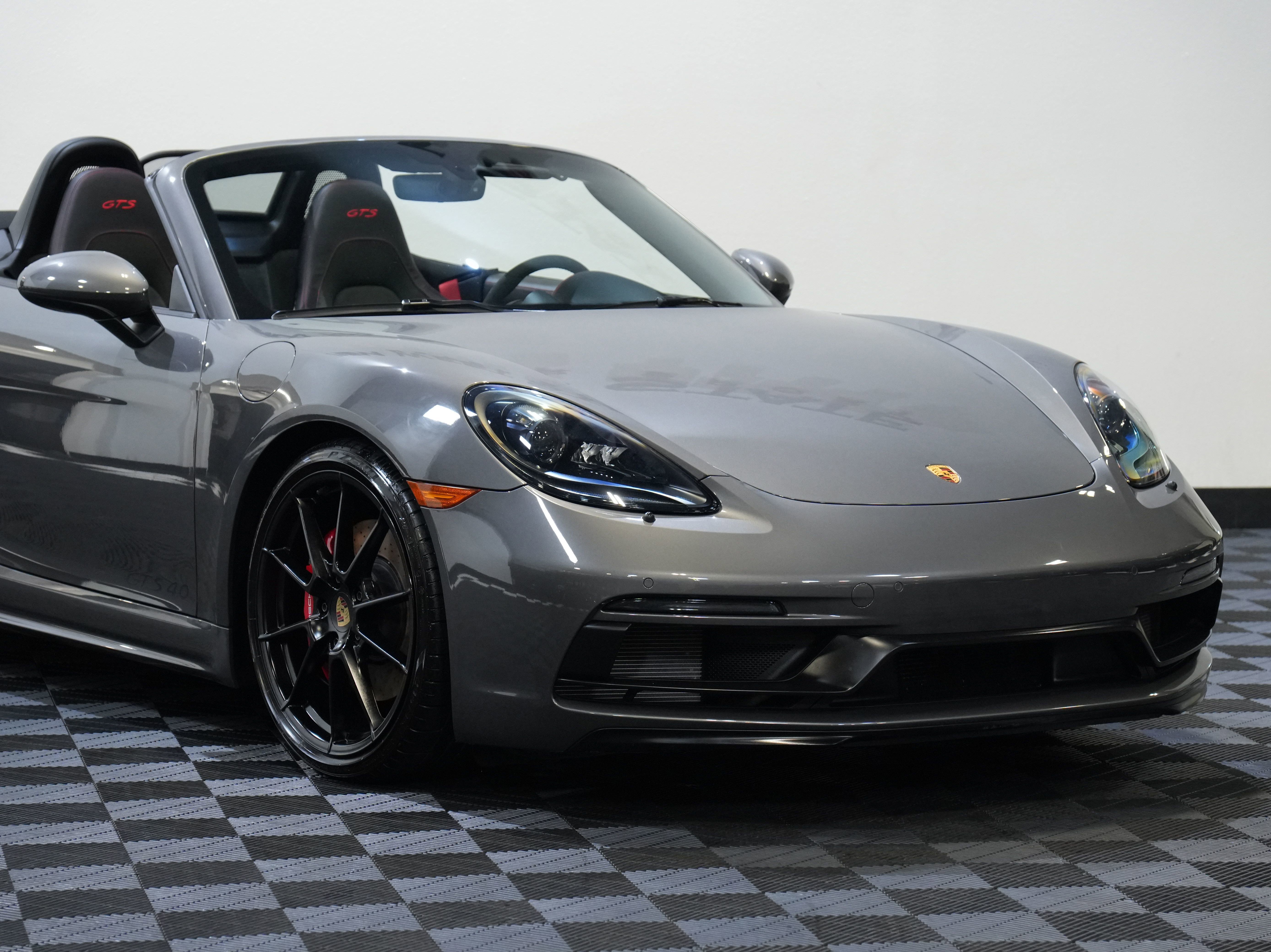 Used 2023 Porsche 718 Boxster GTS RWD image 10