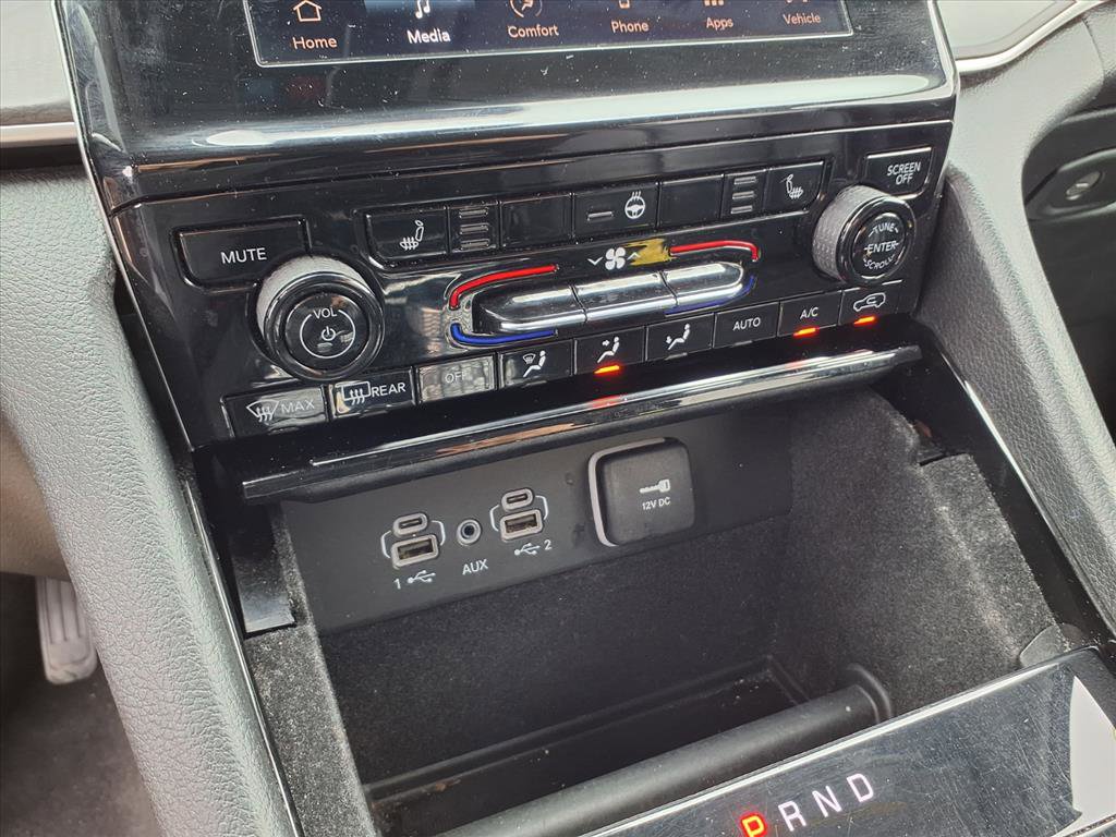 Used 2021 Jeep Grand Cherokee L Limited image 15