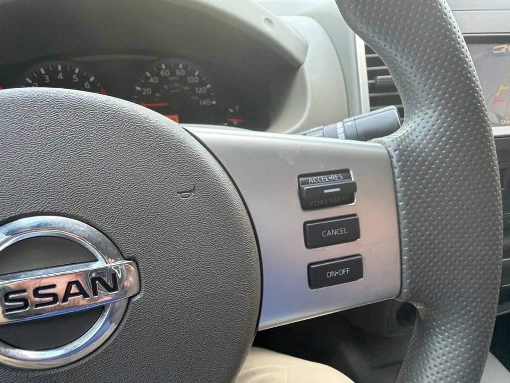Used 2021 Nissan Frontier SV w/ Midnight Edition Floor Mats AWD/4WD image 28
