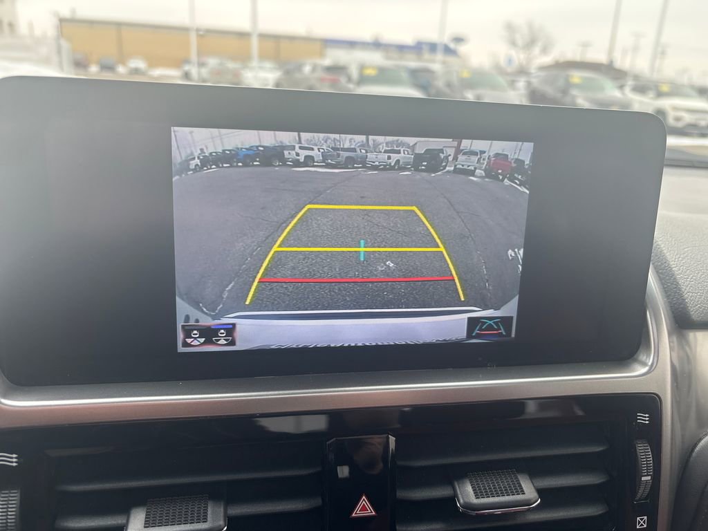 Used 2022 Lexus GX 460 Premium w/ Premium Package image 26