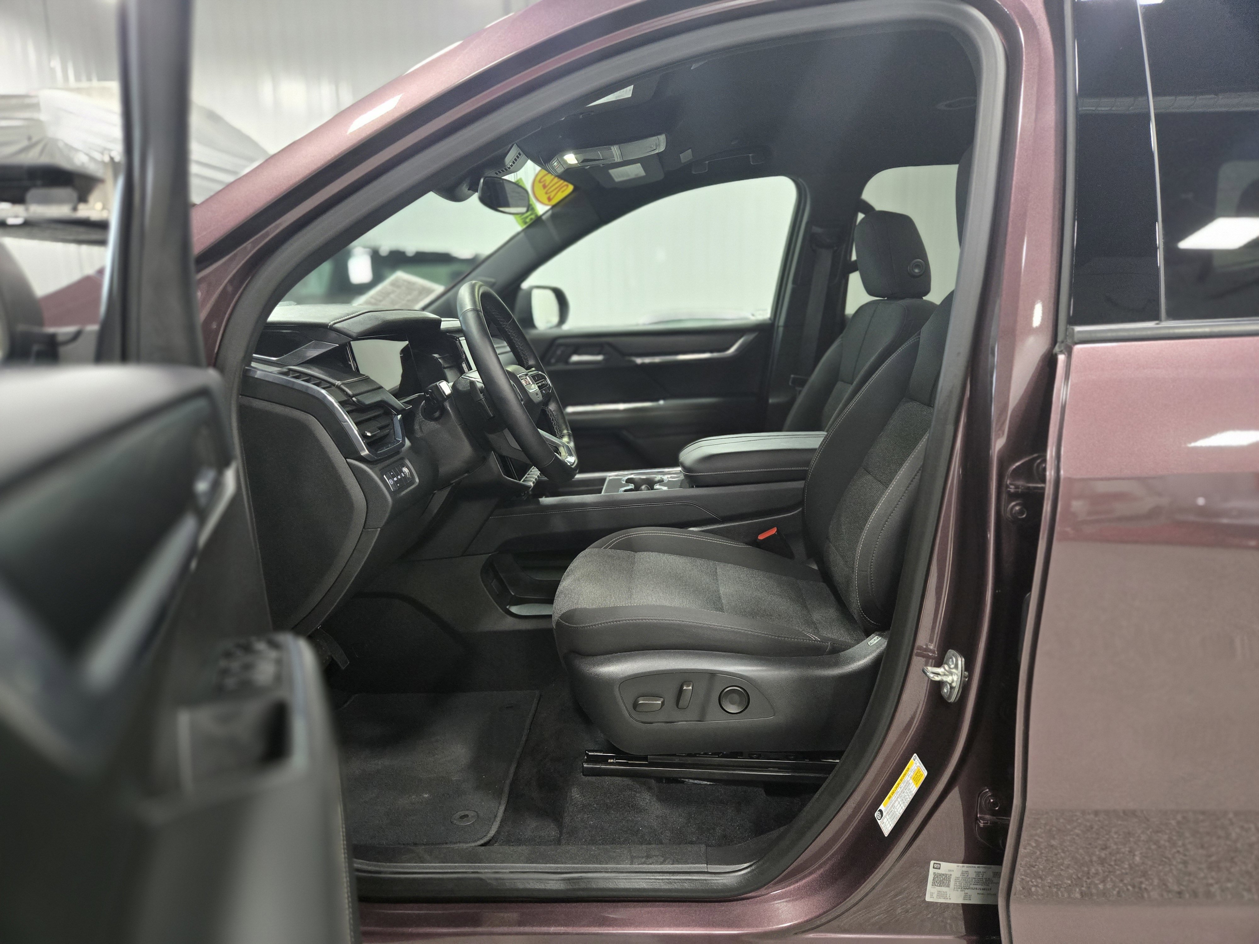 Certified 2025 GMC Acadia Elevation image 12