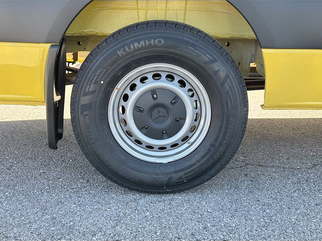 New 2026 Mercedes-Benz Sprinter 2500 image 31