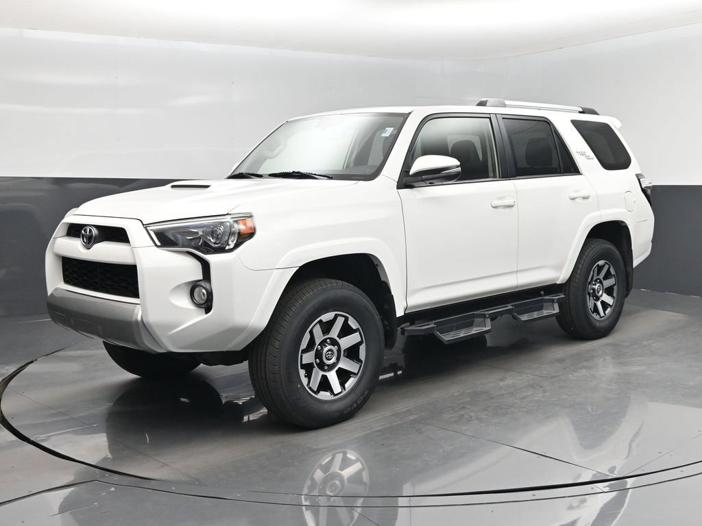 Used 2018 Toyota 4Runner TRD Off-Road Premium AWD/4WD image 22