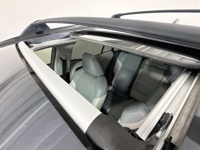 Certified 2022 Toyota RAV4 Limited w/ Limited Grade Weather Package AWD/4WD image 23