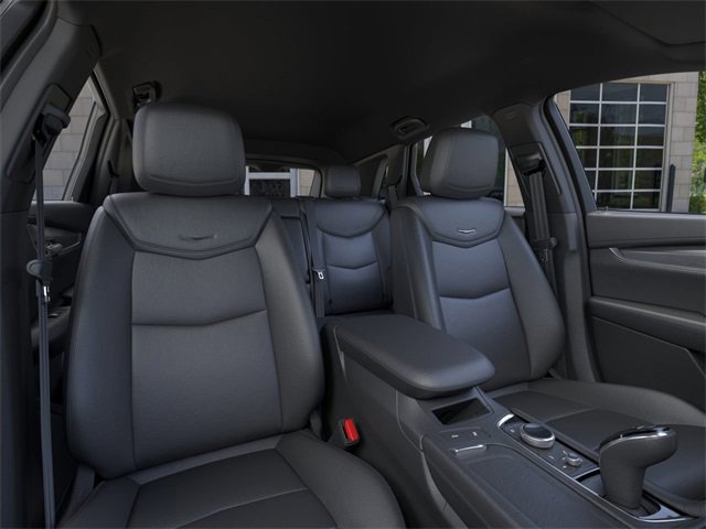New 2026 Cadillac XT5 Luxury w/ LPO, ONYX Package image 16