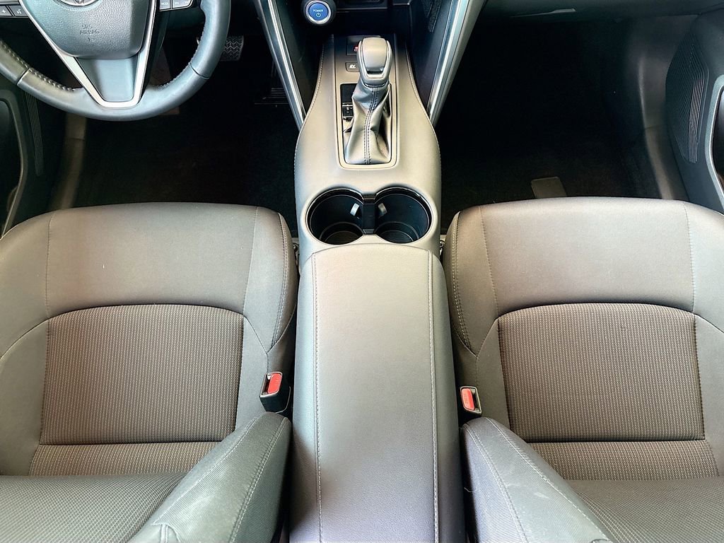 Used 2021 Toyota Venza LE w/ Carpet Mat Package (TMS) AWD/4WD image 16