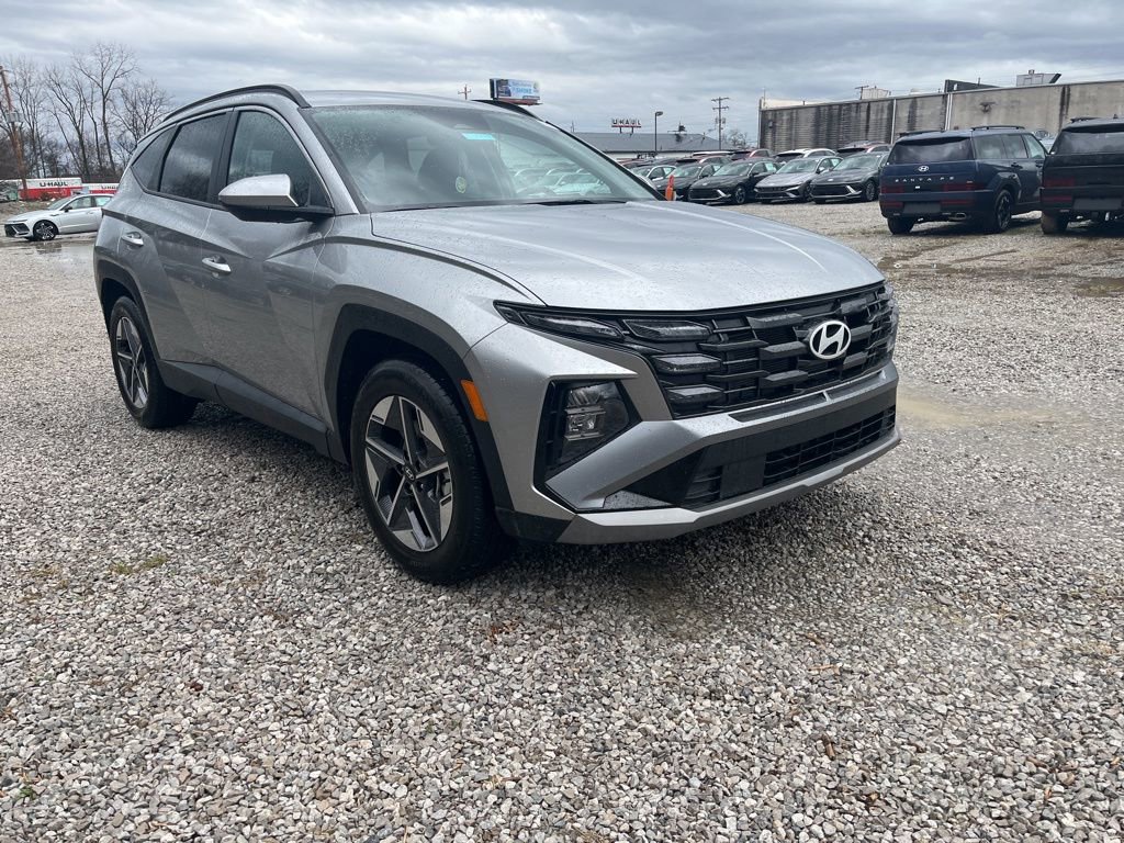 Certified 2025 Hyundai Tucson SEL image 1