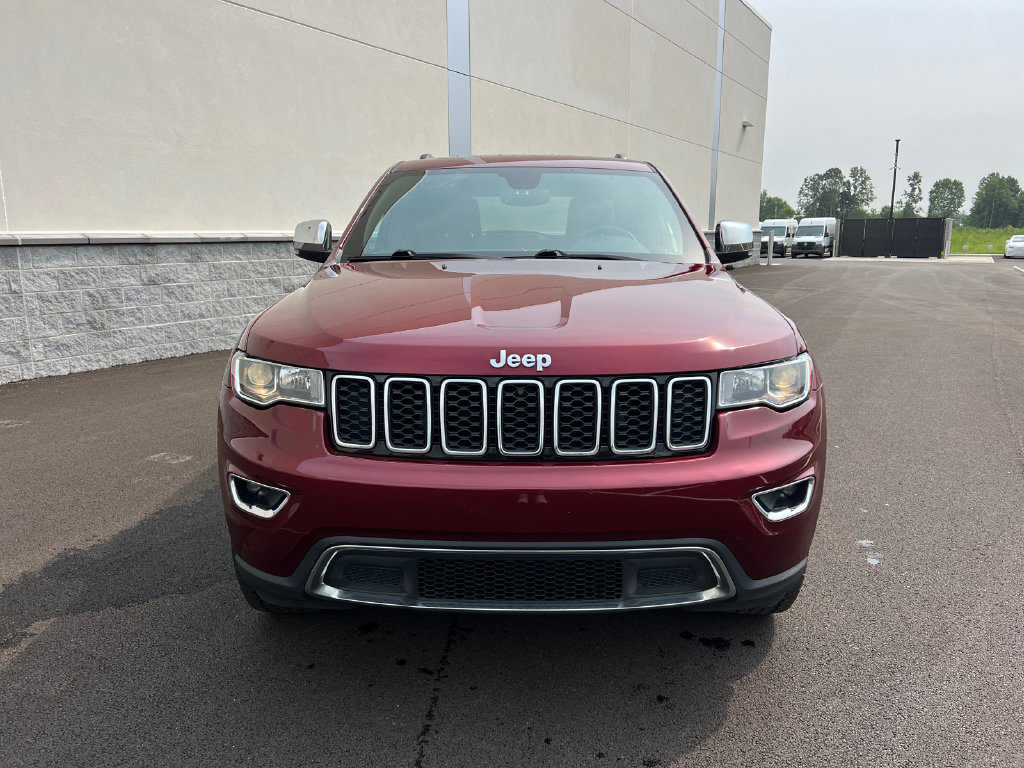 Used 2022 Jeep Grand Cherokee Limited AWD/4WD image 3