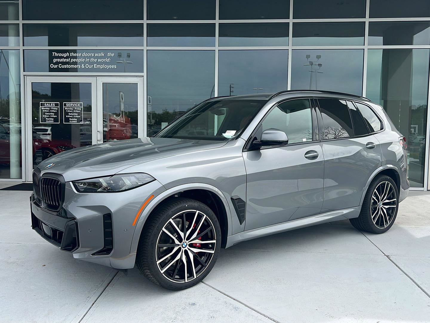 New 2026 BMW X5 xDrive40i image 1