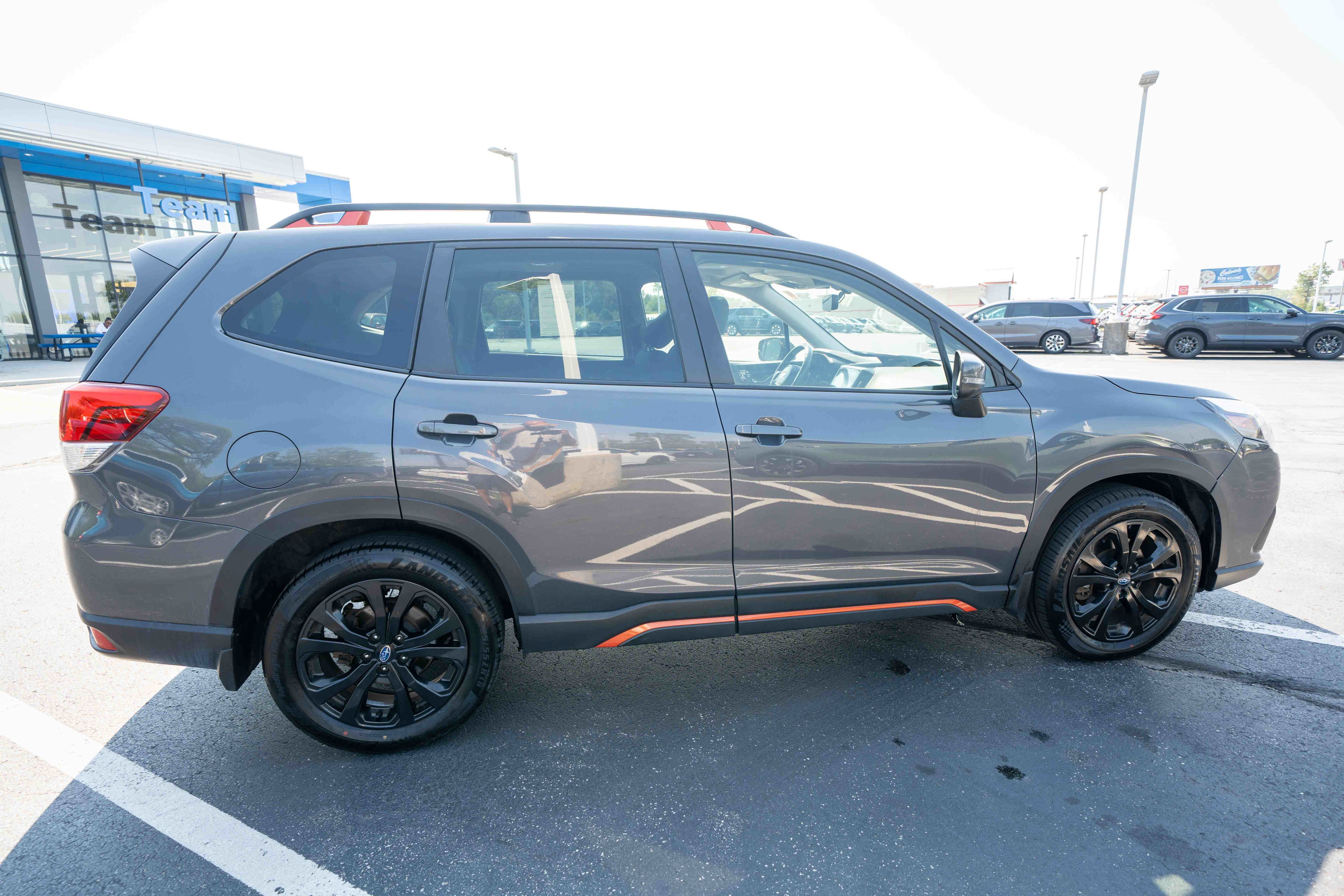 Used 2023 Subaru Forester Sport w/ Popular Package #2 AWD/4WD image 6