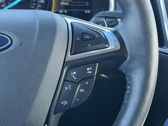 Used 2019 Ford Edge Titanium w/ Cold Weather Package image 29