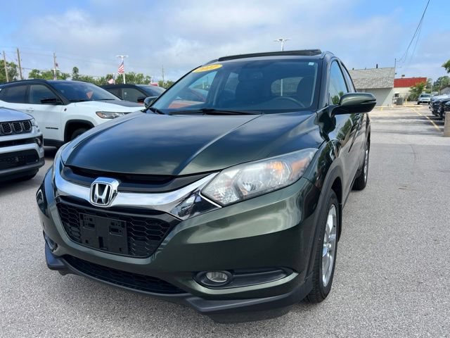 Used 2017 Honda HR-V EX-L image 2