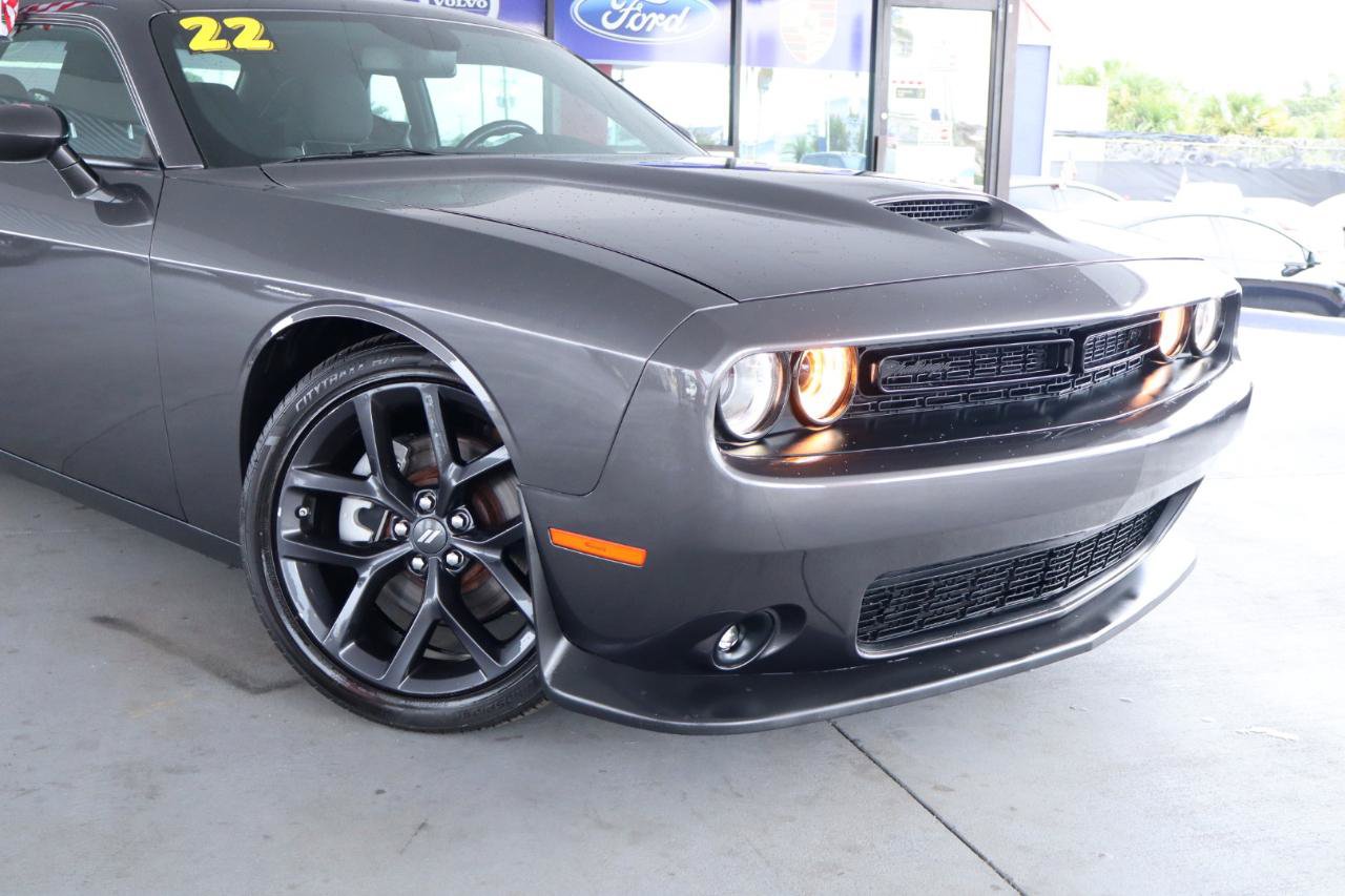 Used 2022 Dodge Challenger GT w/ Blacktop Package RWD image 2