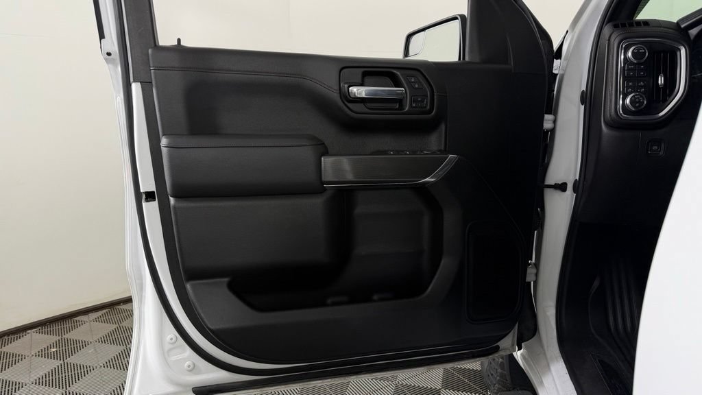 Used 2021 GMC Sierra 1500 AT4 AWD/4WD image 11