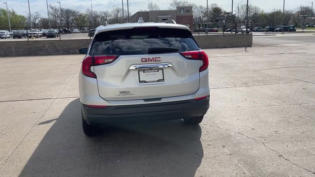 Used 2021 GMC Terrain SLE w/ Driver Convenience Package FWD image 7