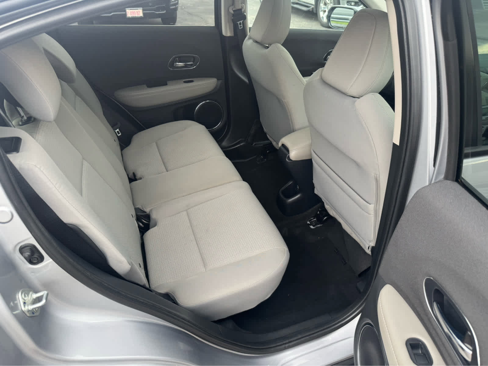 Used 2022 Honda HR-V EX image 16