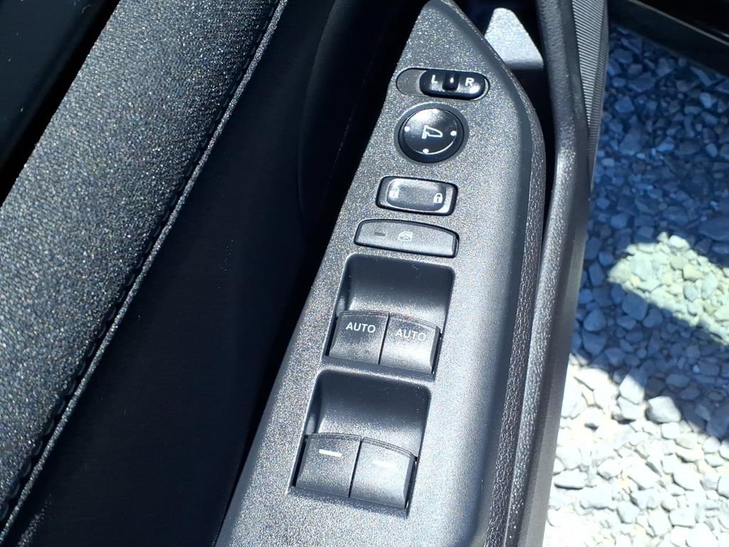 Used 2021 Honda Civic EX image 25