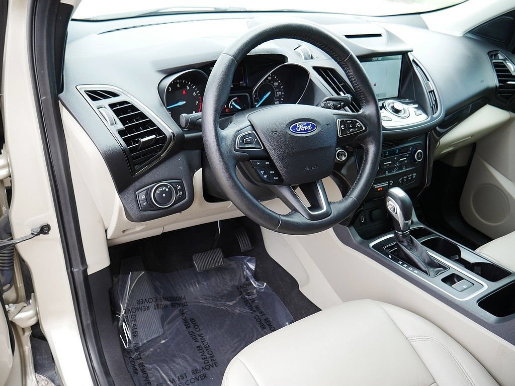 Used 2018 Ford Escape Titanium AWD/4WD image 12