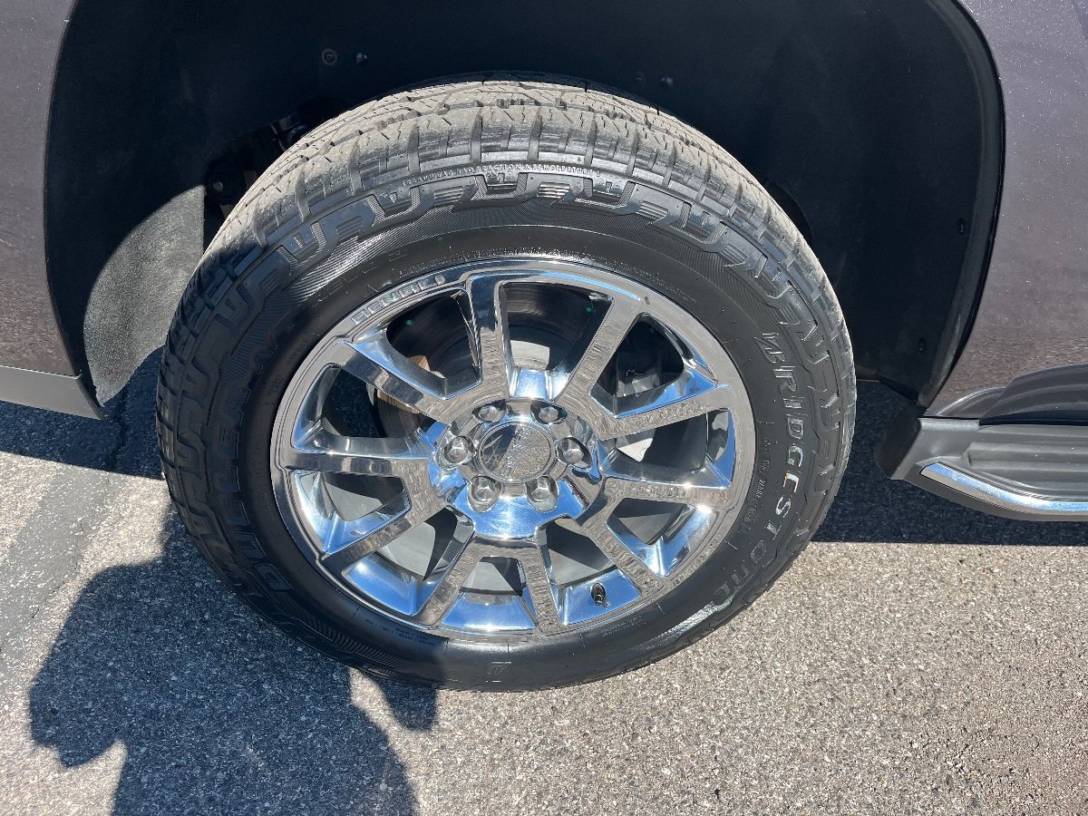 Used 2018 GMC Yukon Denali w/ Open Road Package RWD image 47