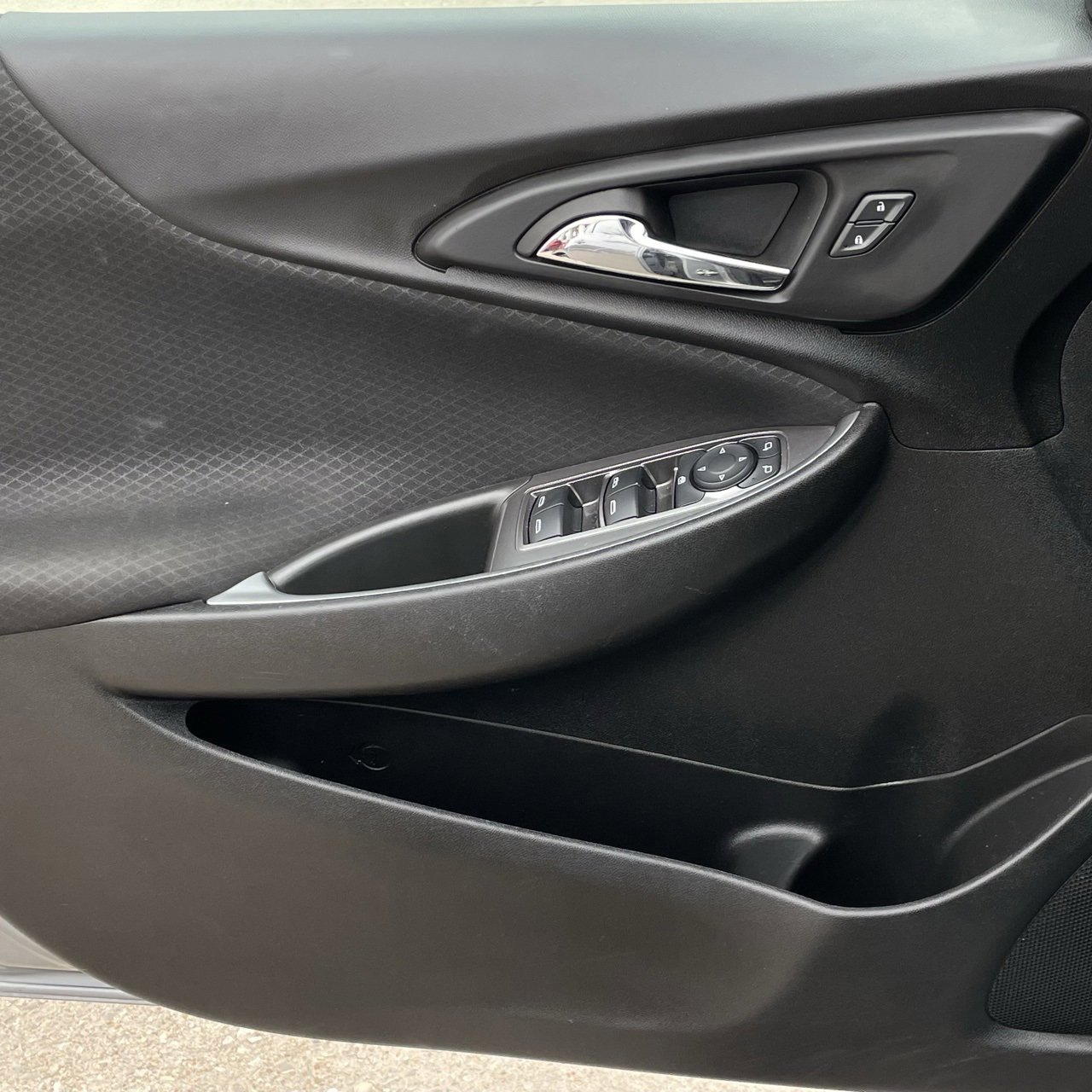 Used 2024 Chevrolet Malibu LT image 21