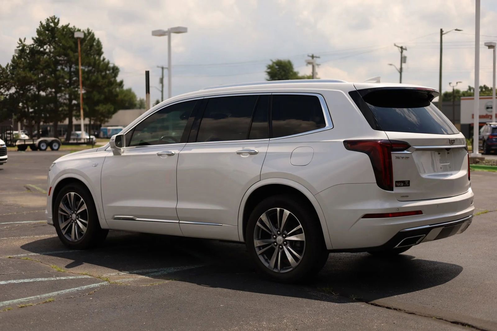 Used 2020 Cadillac XT6 Premium Luxury image 6