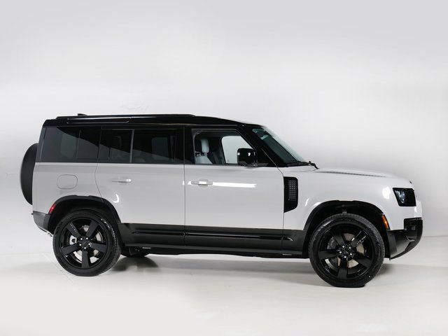 New 2026 Land Rover Defender 110 X-Dynamic SE AWD/4WD image 29