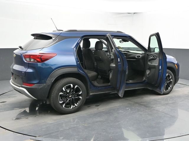 Used 2021 Chevrolet TrailBlazer LT w/ Convenience Package image 38