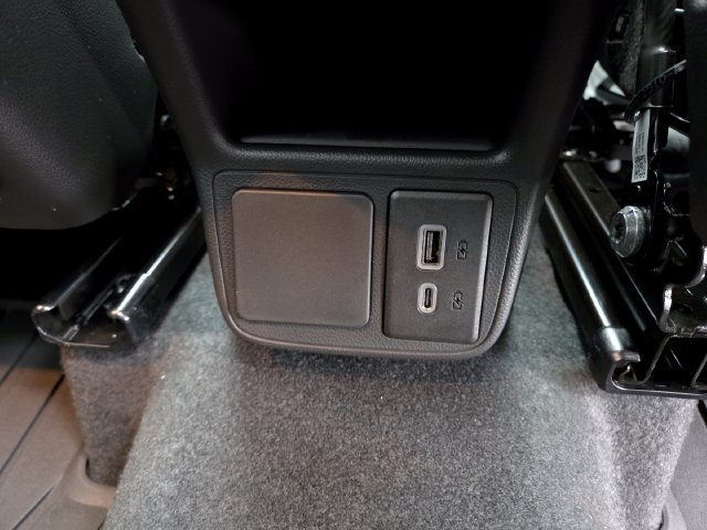 New 2026 Buick Encore GX Sport Touring w/ Advanced Technology Package AWD/4WD image 17
