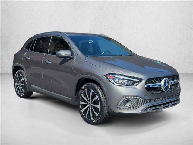 Used 2022 Mercedes-Benz GLA 250 w/ Premium Package Lite image 3