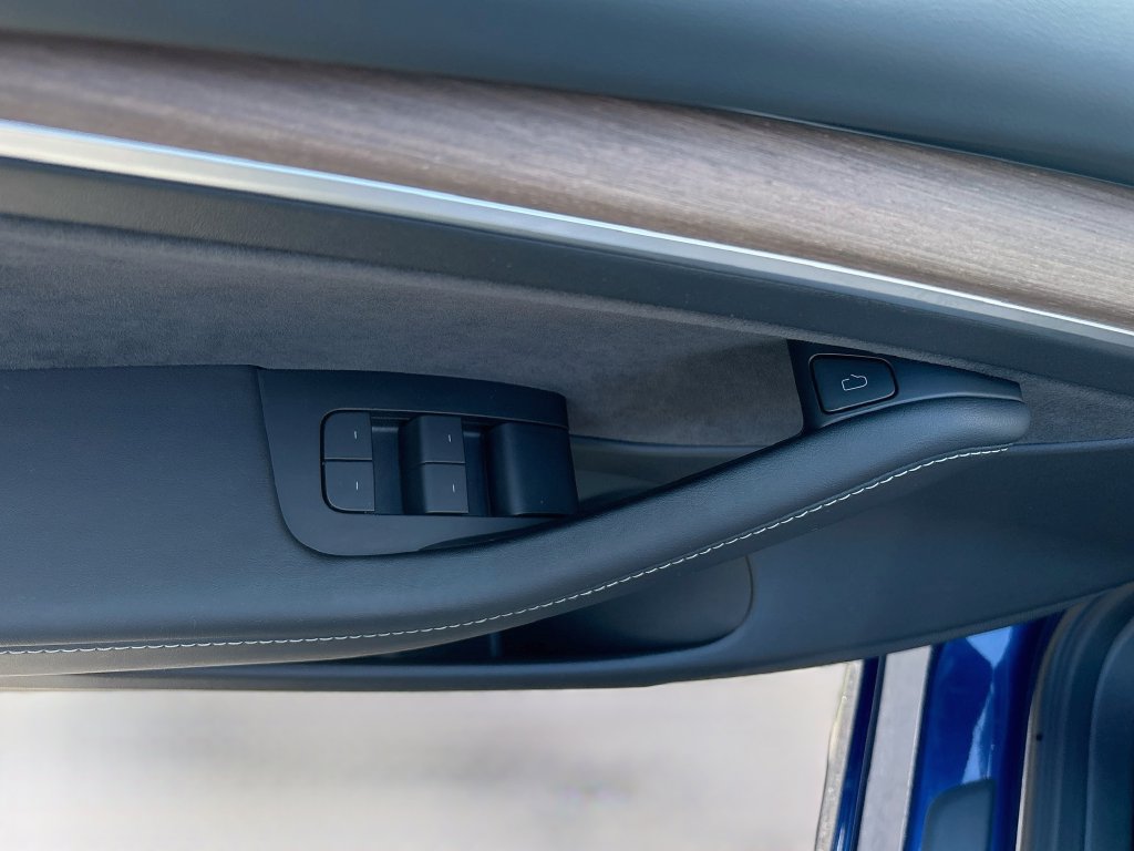 Used 2023 Tesla Model 3 Standard Range RWD image 15