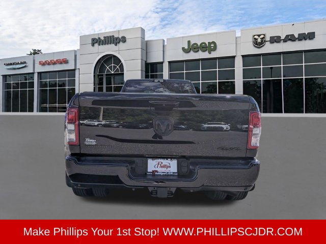 Used 2024 RAM 3500 Big Horn w/ Night Edition AWD/4WD image 4