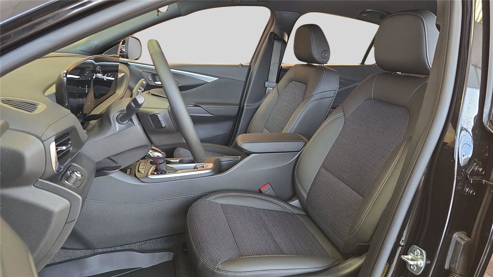 New 2026 Buick Envista Preferred w/ Convenience I Package image 11