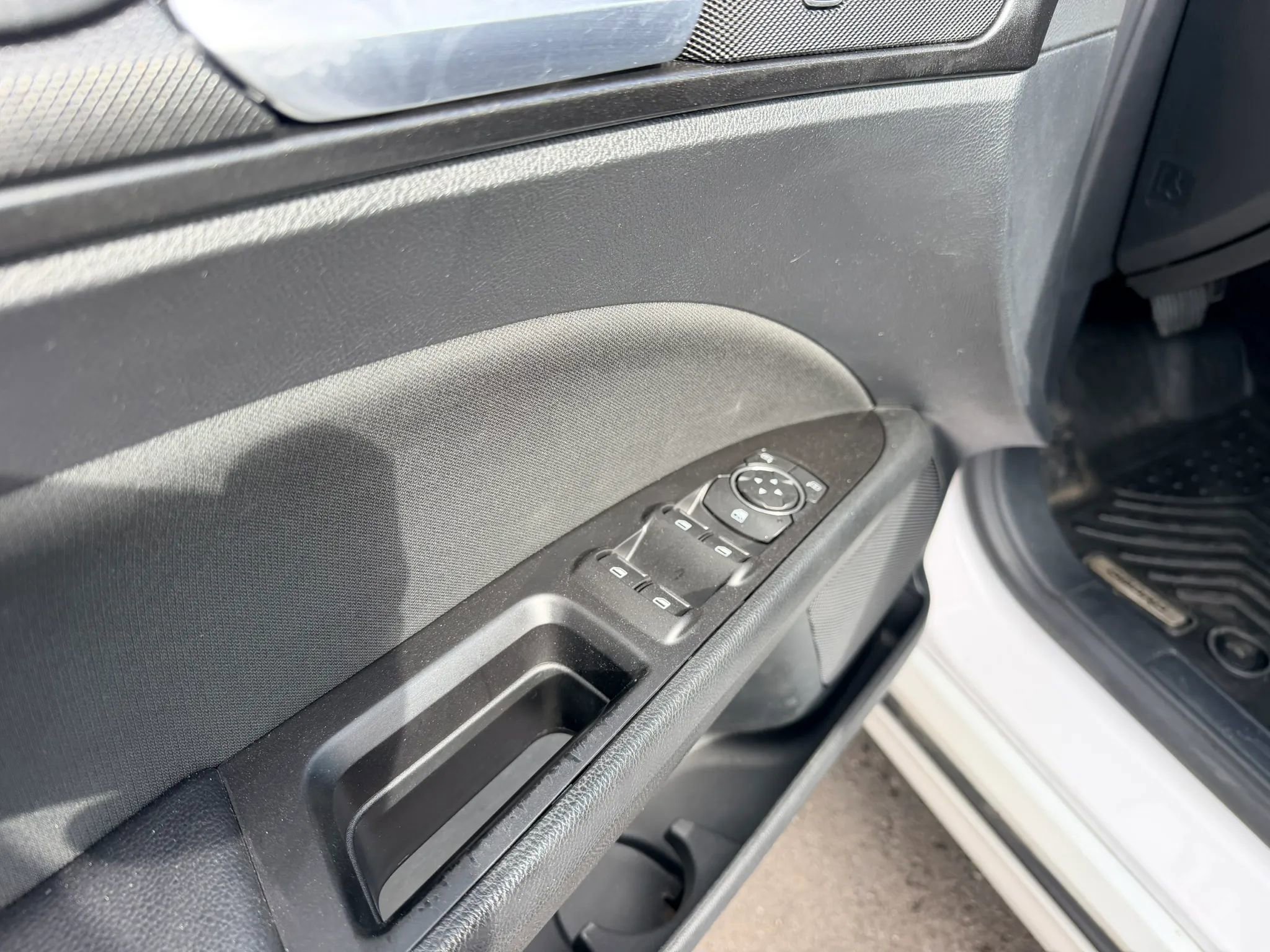 Used 2018 Ford Fusion SE w/ Equipment Group 201A AWD/4WD image 11