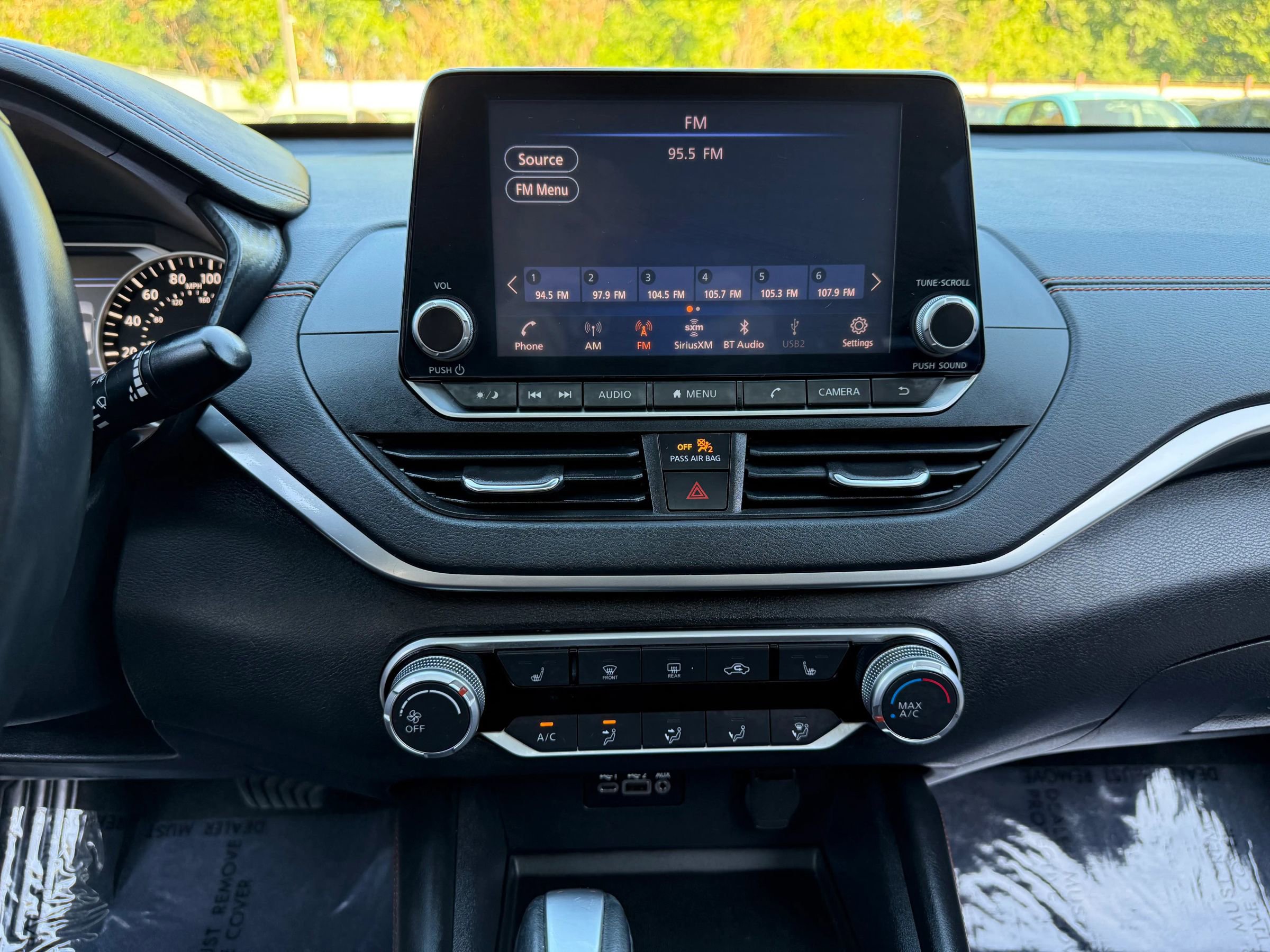 Used 2020 Nissan Altima 2.0 SR image 30