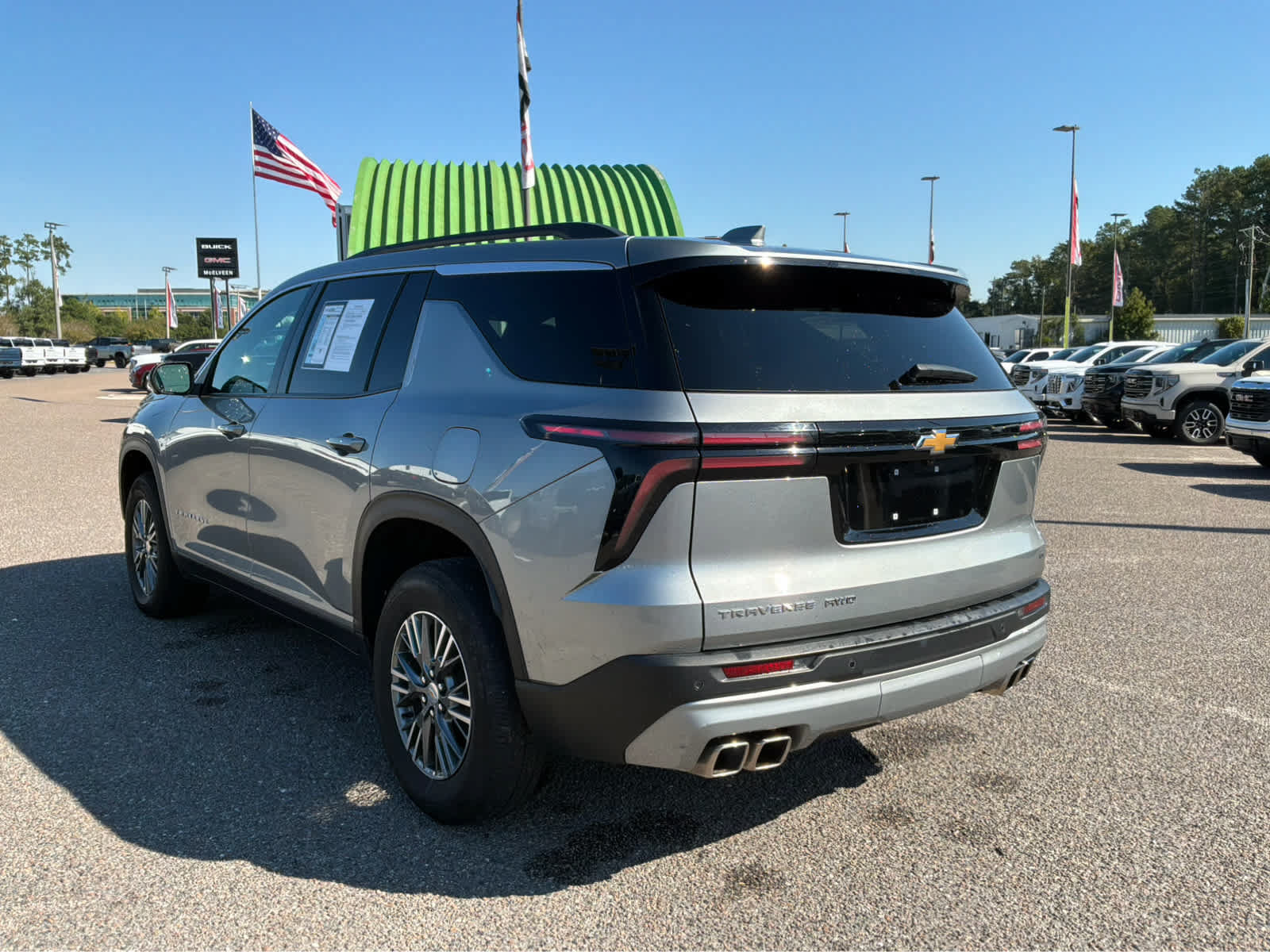 Used 2024 Chevrolet Traverse LT AWD/4WD image 7