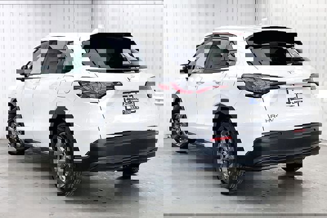 New 2026 Honda HR-V LX image 5