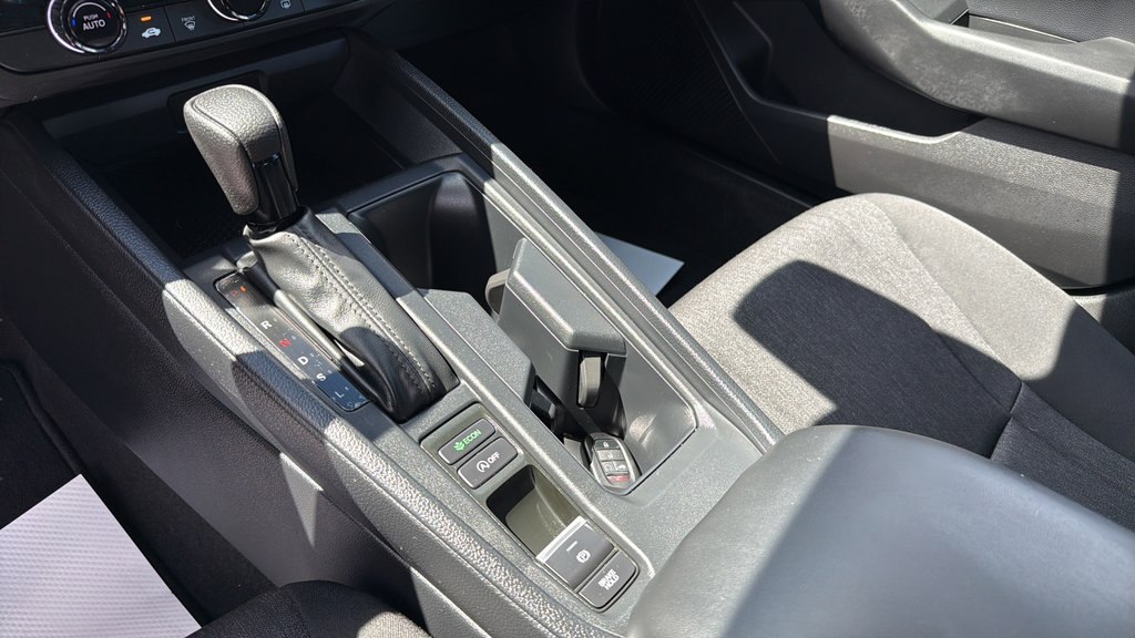 Used 2023 Honda Accord LX image 24