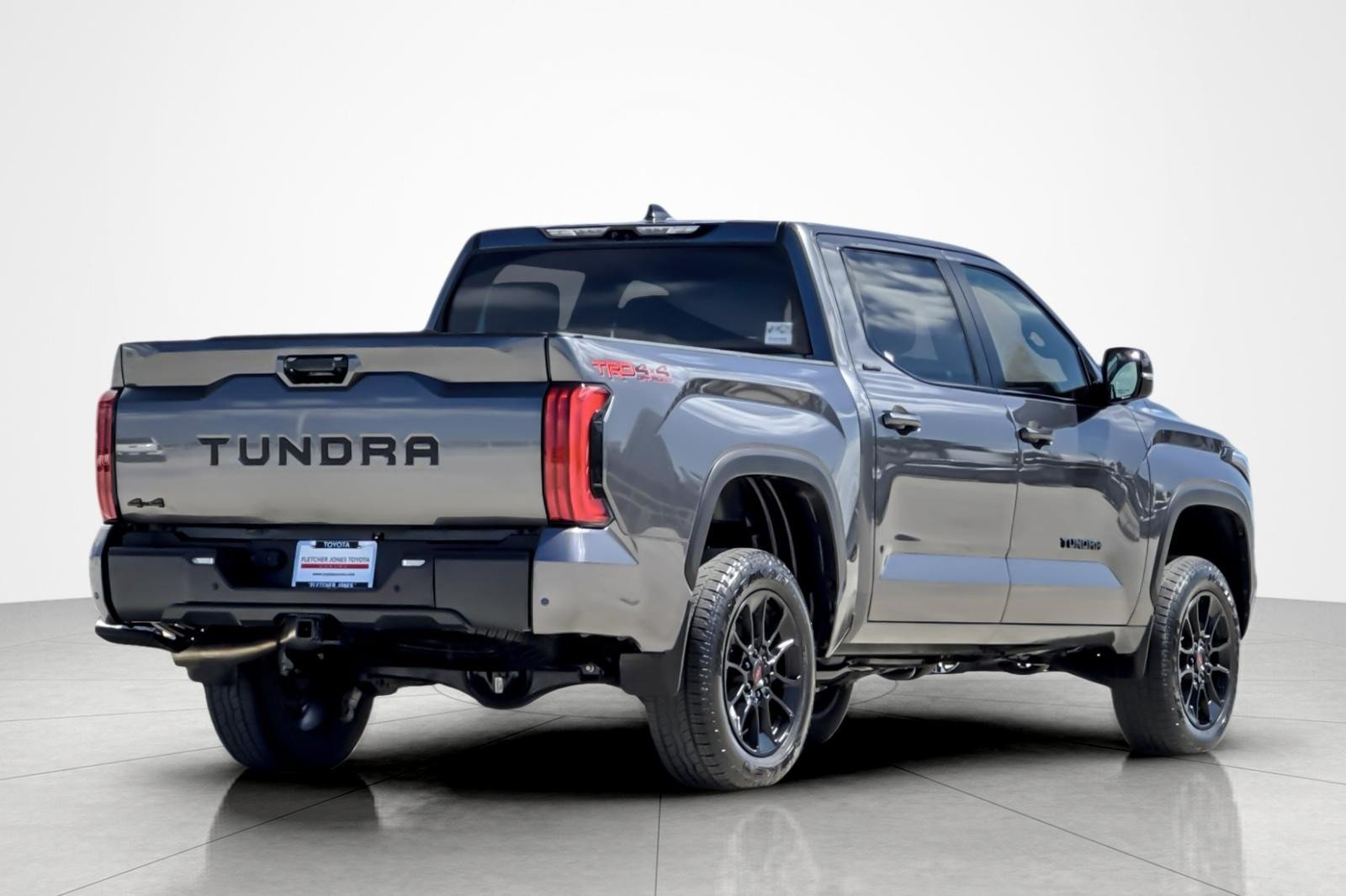 Certified 2025 Toyota Tundra Limited w/ TRD Off-Road Package AWD/4WD image 5