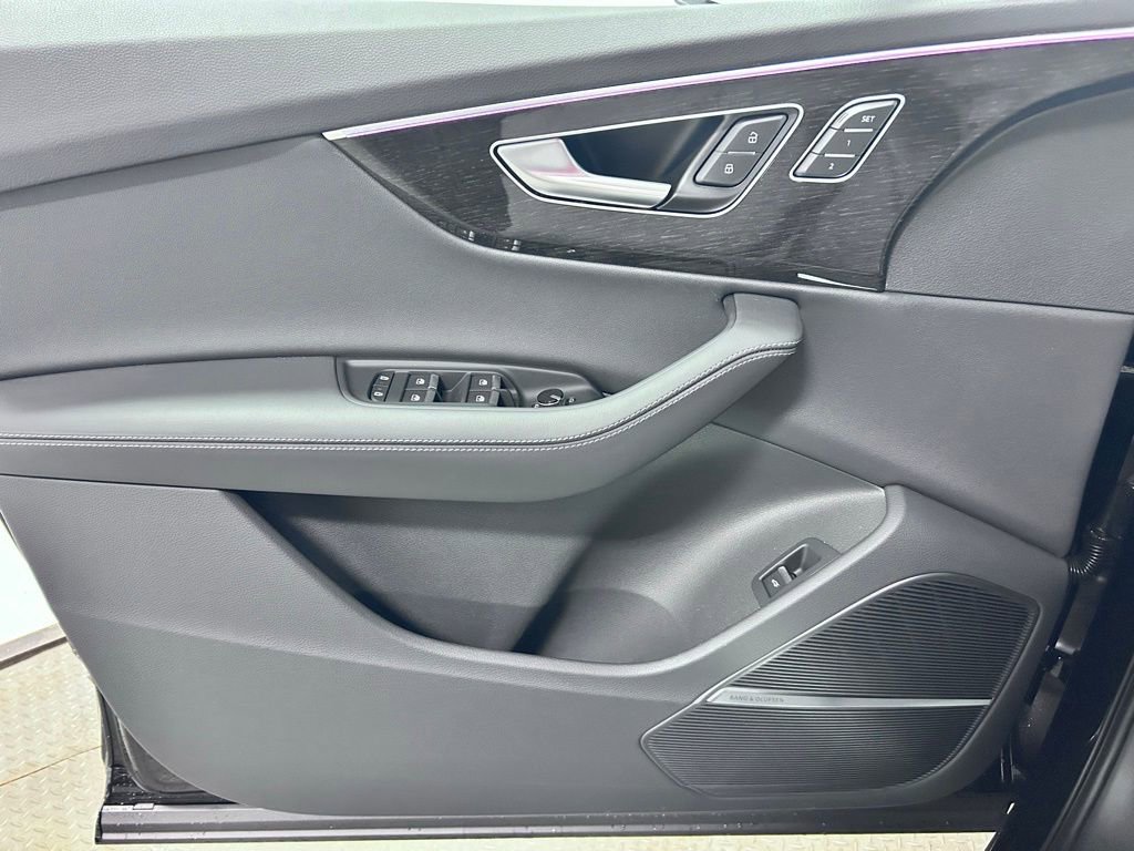 New 2026 Audi Q7 2.0T Premium Plus image 4