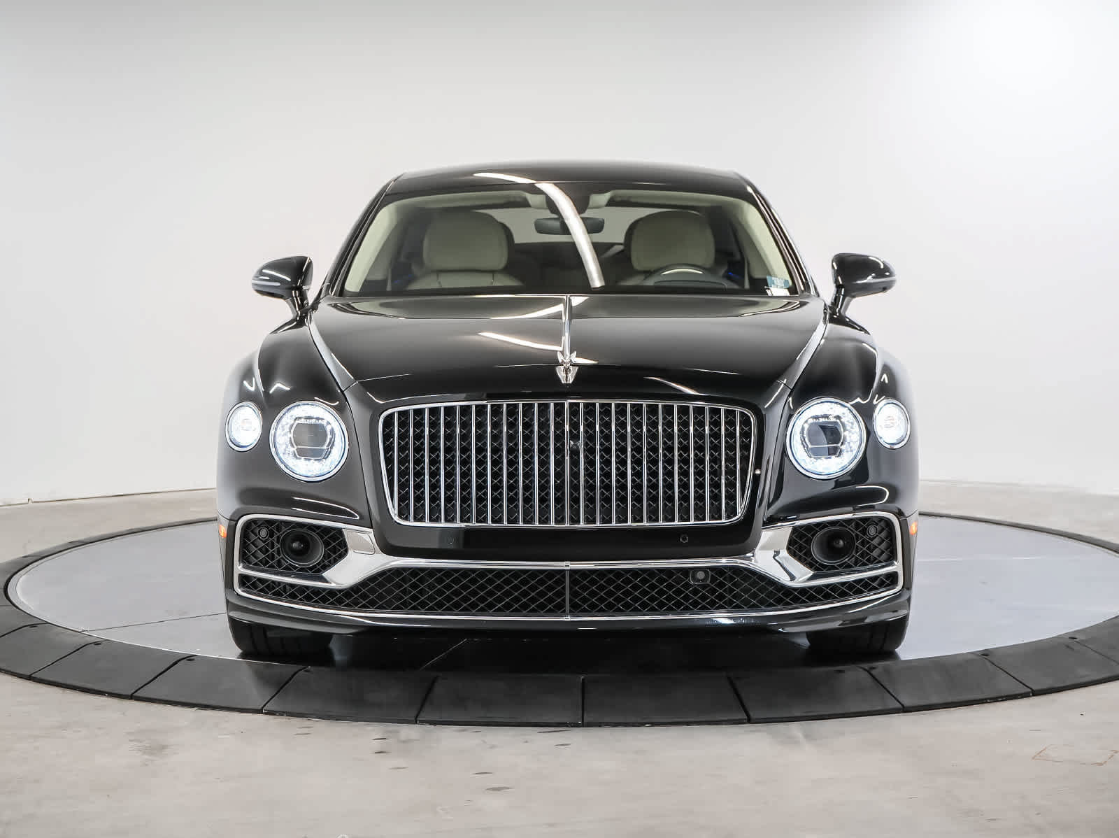 Used 2022 Bentley Flying Spur V8 AWD/4WD image 6