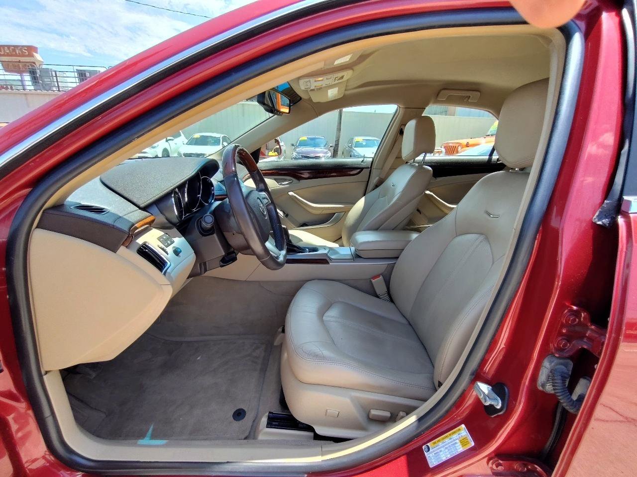 Used 2012 Cadillac CTS Luxury RWD image 14