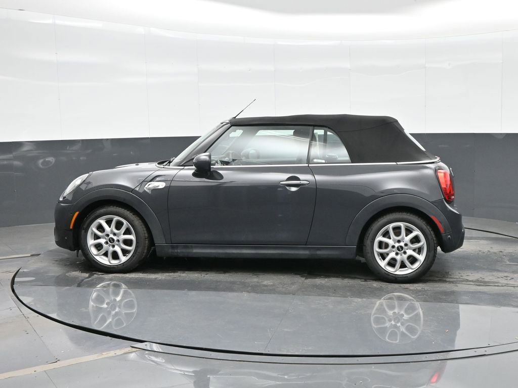Used 2019 MINI Cooper S image 2