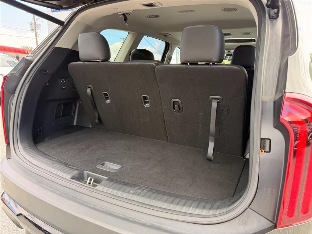 Used 2022 Kia Telluride EX w/ EX Premium Package AWD/4WD image 32